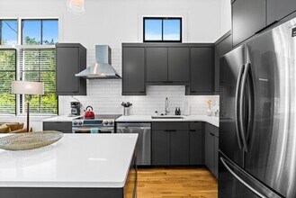 Foundry Flats in Atlanta, GA - Building Photo - Building Photo