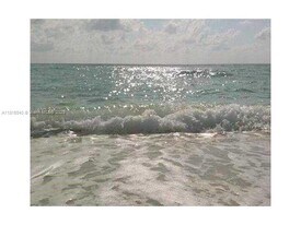 17275 Collins Ave in Sunny Isles Beach, FL - Building Photo