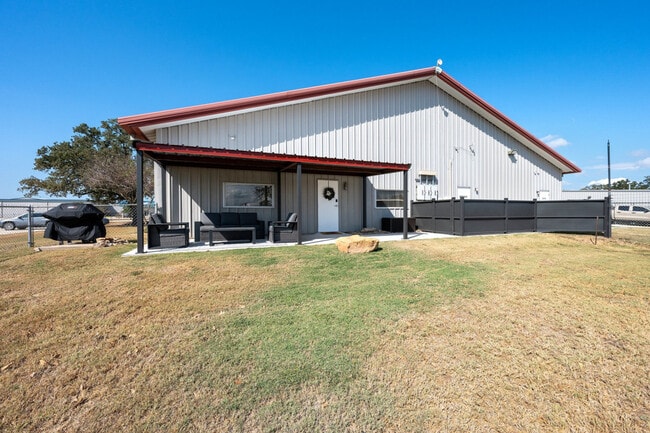 6166 Imperial Loop Dr in College Station, TX - Building Photo - Building Photo