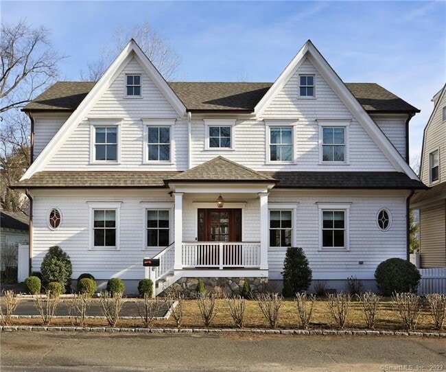 67 Prospect St in Greenwich, CT - Building Photo - Building Photo