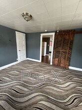 107 W Lindburg St in Pittsburg, KS - Building Photo - Building Photo