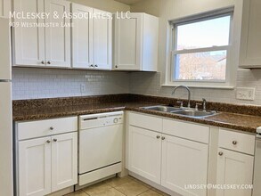 909 Westminster Ln in Virginia Beach, VA - Building Photo - Building Photo