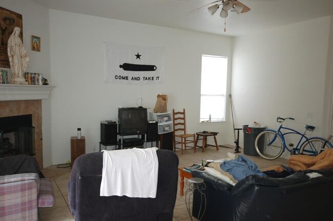 5406 Martin Ave in Austin, TX - Building Photo - Building Photo