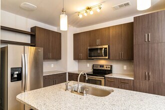 15 Technology Pkwy S in Norcross, GA - Building Photo - Building Photo