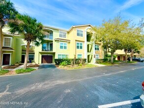 1050 Bella Vista Blvd in St. Augustine, FL - Building Photo - Building Photo