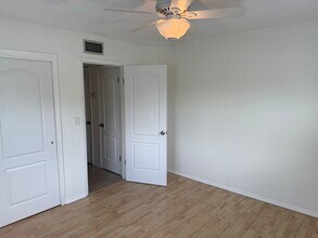 1008 Malone Dr in Orlando, FL - Building Photo - Building Photo