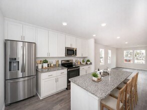 221 Kennerly Ave in Mooresville, NC - Building Photo - Building Photo