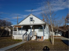 1103 N 3rd Ave in Caldwell, ID - Foto de edificio - Building Photo