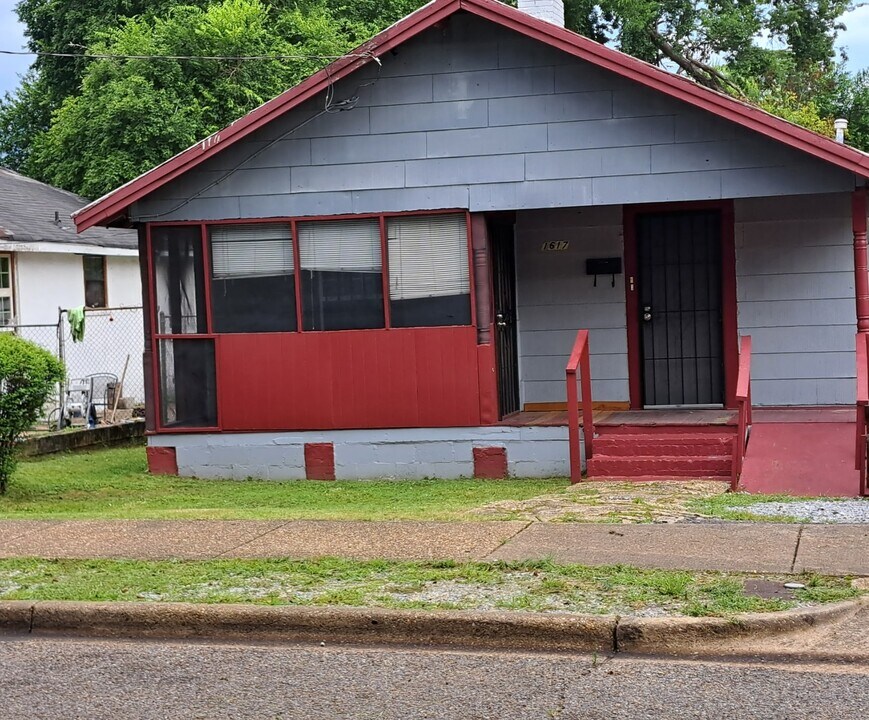 1617 S Holt St in Montgomery, AL - Building Photo