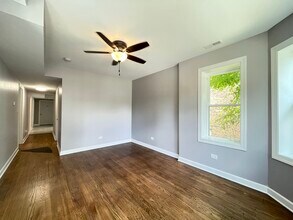 5607 S Throop St-Unit -1F in Chicago, IL - Building Photo - Building Photo