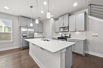 2108 Hermia St in Austin, TX - Building Photo - Building Photo