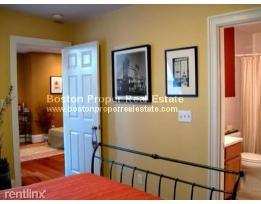 497 Beacon St-Unit -Apt 8 in Boston, MA - Building Photo - Building Photo