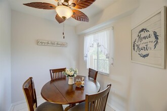 13700 SW 11th St, Unit 404A in Pembroke Pines, FL - Building Photo - Building Photo