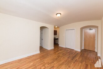 536 W Arlington Pl in Chicago, IL - Building Photo - Building Photo