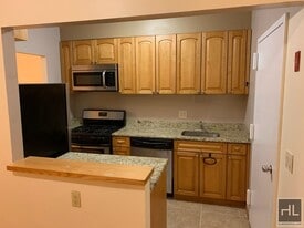 Graff Avenue, Bronx in Bronx, NY - Building Photo