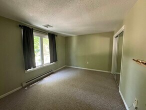 835 Mt Hope St in North Attleboro, MA - Building Photo - Building Photo