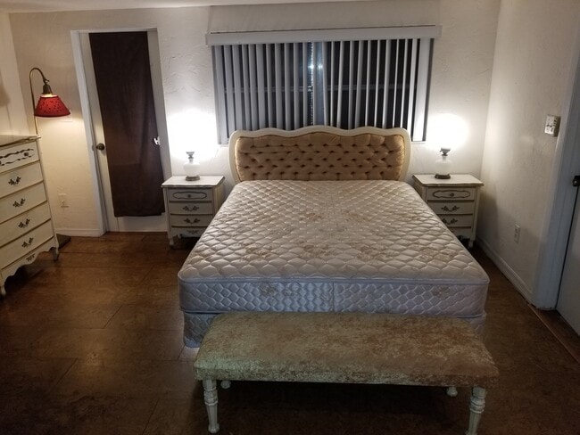 300 Salem Ave NW, Unit Mother-in-law  apartment