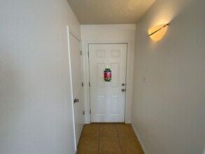 10516 Sorrento Dr NW in Albuquerque, NM - Building Photo - Building Photo