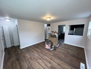 222 Arcadia St in Park Forest, IL - Building Photo - Building Photo