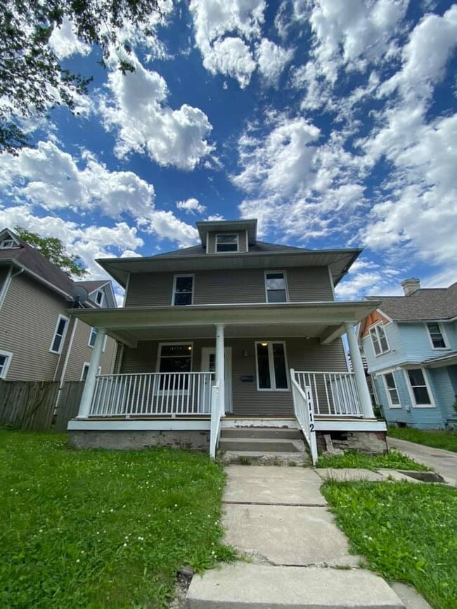 property at 1112 26th St
