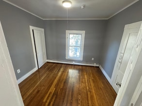 138 Camden St in Methuen, MA - Building Photo - Building Photo