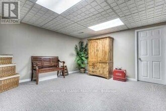 64 Parkway Ave in Markham, ON - Building Photo - Building Photo