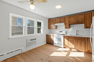 1506 Glencoe Ave in Highland Park, IL - Foto de edificio - Building Photo