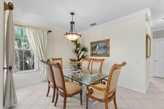8492 Breezy Oak Way in Boynton Beach, FL - Building Photo - Building Photo