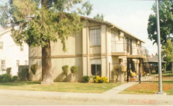 533 Maple St in Lodi, CA - Foto de edificio