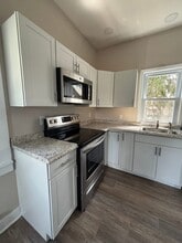 74 Yankee Folly Rd in New Paltz, NY - Building Photo - Building Photo