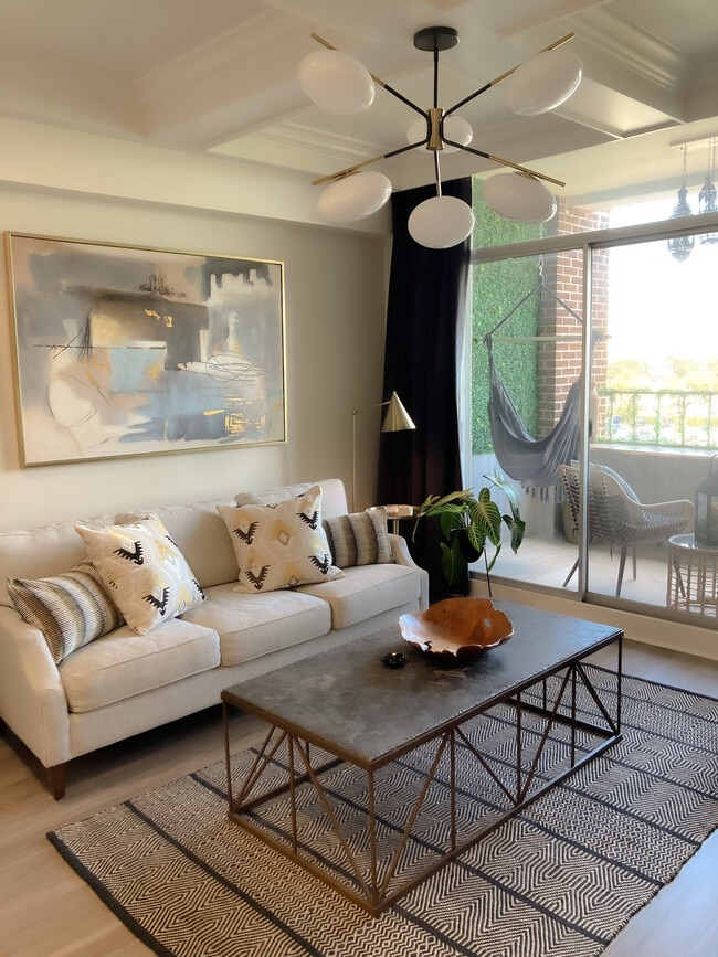 property at 14 Lockwood Dr