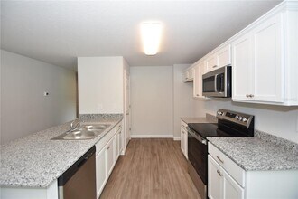 91 Pickering Dr in Palm Coast, FL - Building Photo - Building Photo