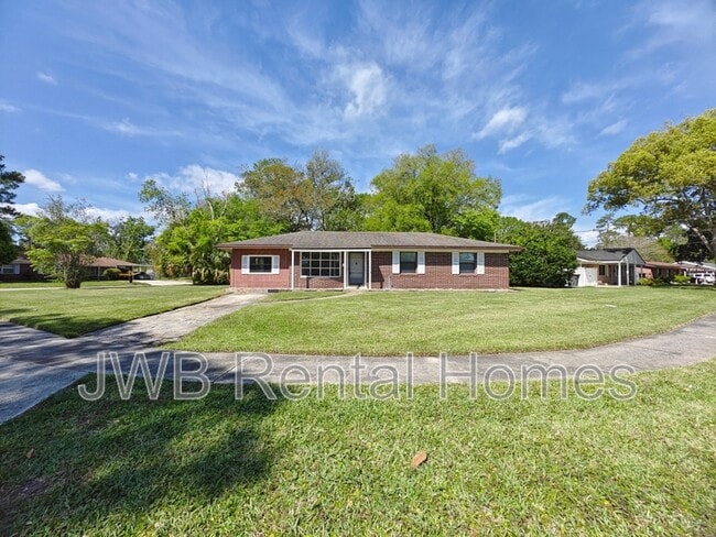 property at 4546 Revelstoke Dr