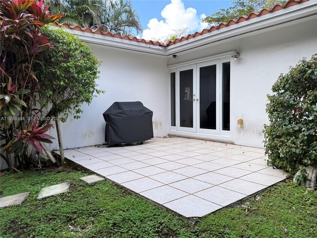 1428 Ortega Ave in Coral Gables, FL - Building Photo - Building Photo