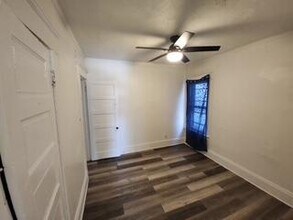 3124 N 33rd St in Milwaukee, WI - Building Photo - Building Photo