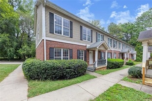 1651 Massachusetts Ave SW in Marietta, GA - Building Photo