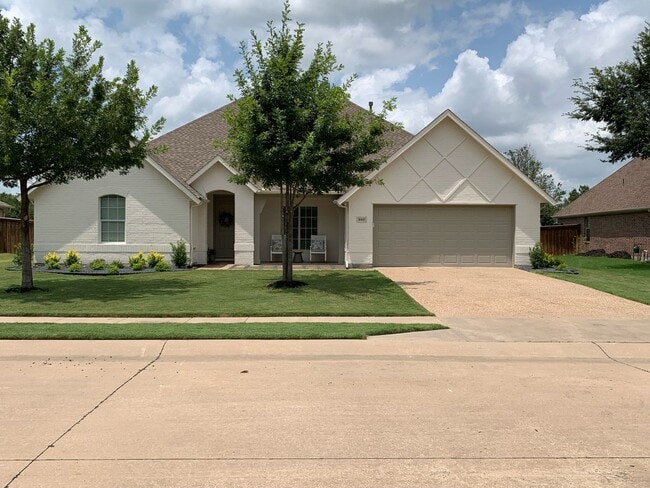 property at 340 Creekside Trail