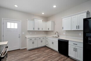 315 S Florence Ave in Springfield, MO - Building Photo