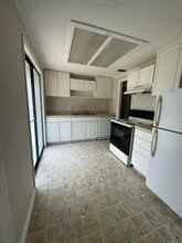 1344 Lodge Terrace in Deltona, FL - Building Photo - Building Photo