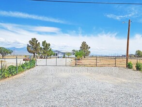1781 Baradonna Rd in Pahrump, NV - Building Photo - Building Photo