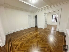 WEST 58 STREET in New York, NY - Building Photo - Building Photo