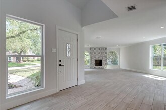 818 Silvergate Dr in Houston, TX - Building Photo - Building Photo
