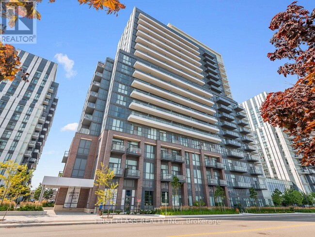 38-2138 Honeycrisp Cres in Vaughan, ON - Building Photo - Building Photo