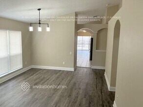 10207 Hunters Haven Blvd in Riverview, FL - Foto de edificio - Building Photo