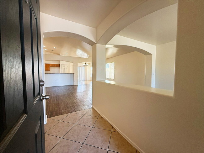 60 S 238th Ln in Buckeye, AZ - Building Photo - Building Photo