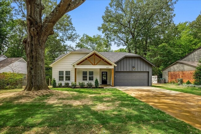 6227 Quince Rd in Memphis, TN - Building Photo - Building Photo