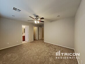 831 E Yuma Ave in Apache Junction, AZ - Building Photo - Building Photo