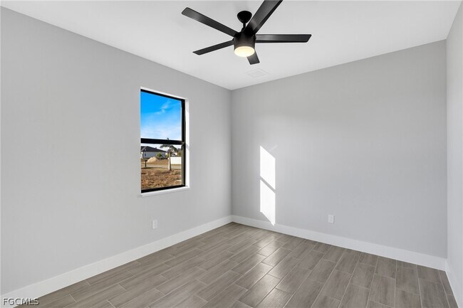 1109 NE 2nd Ave in Cape Coral, FL - Building Photo - Building Photo