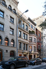 304 W 76th St in New York, NY - Building Photo - Building Photo