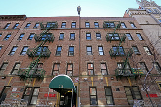 214 W 109th St 3C in New York, NY - Building Photo - Building Photo